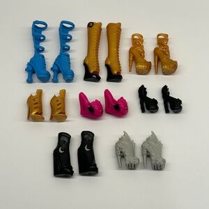 Monster High Doll Shoes Set Of 8 (D2)